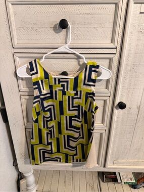 Ann Taylor Geometric Sleeveless Top in Lime & Navy